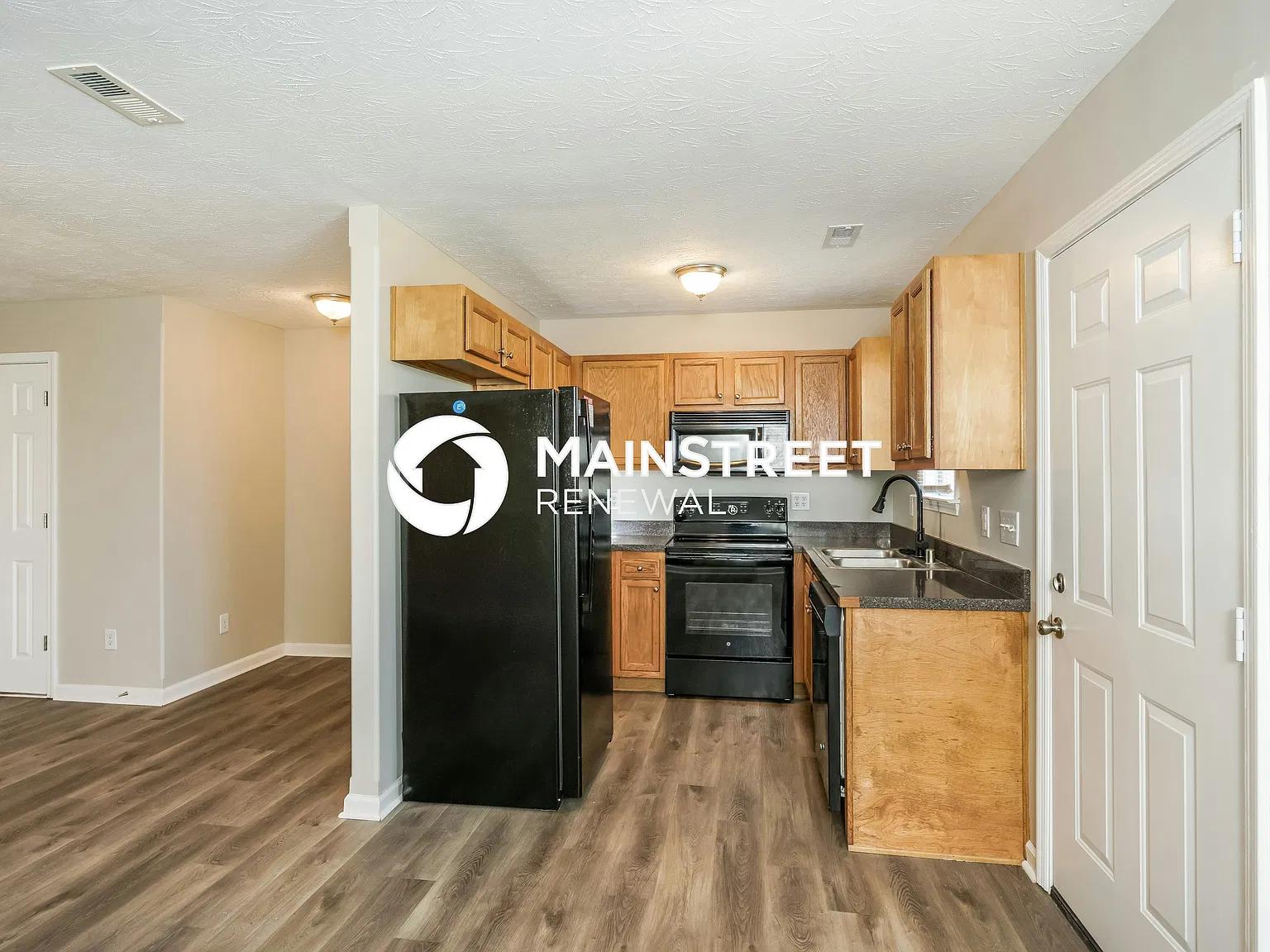 109 Frederick Rd — Photo 4