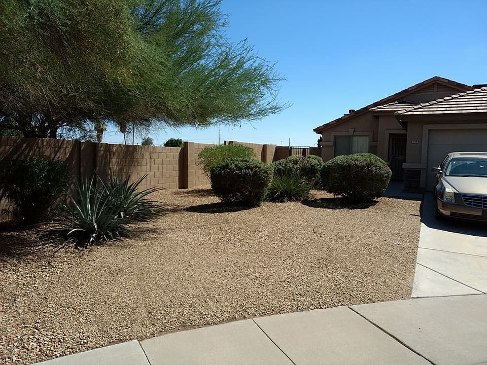 Front yard East side