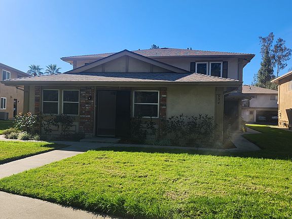 2nd image of 954 W Calle Del Sol APT 1