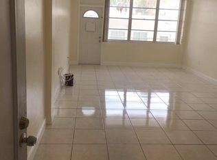 245 18th St APT 304, Miami Beach, FL 33139