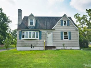 355 Metlars Ln, Piscataway, NJ 08854