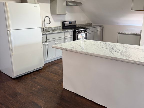 5th image of 86 John St #3