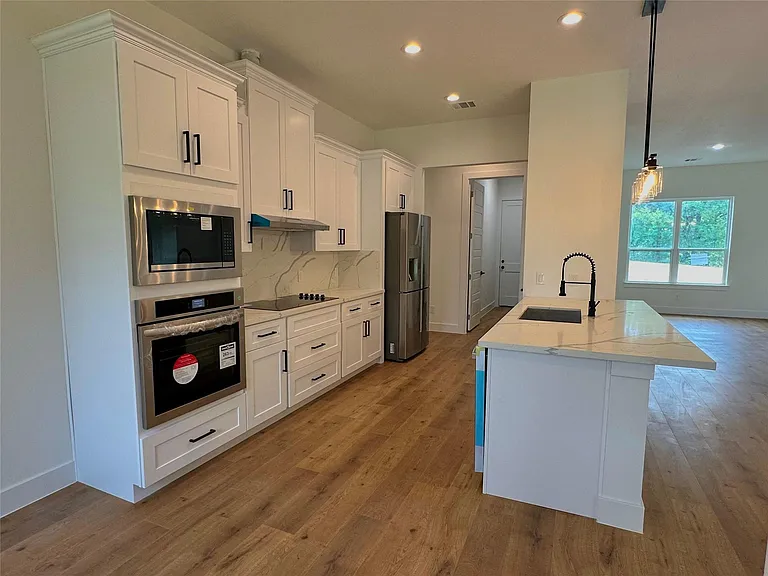 5206 Country Club Dr — Photo 7