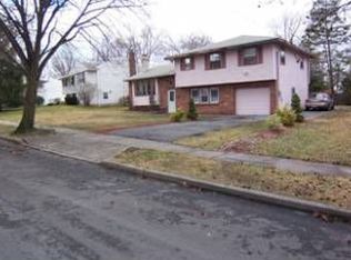 914 E Tampa Ave, Cherry Hill, NJ 08034