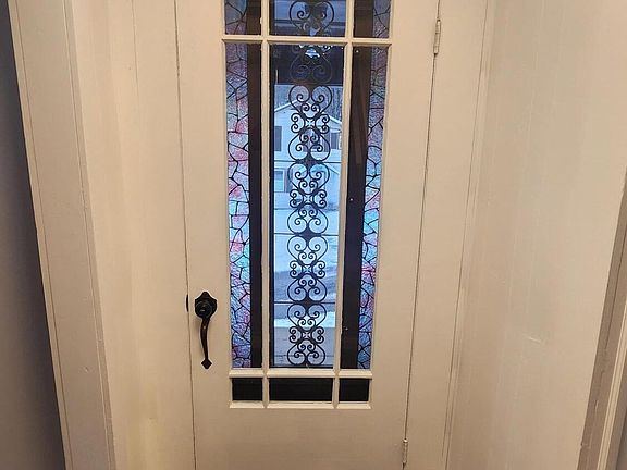 2nd image of 38 Prospect St