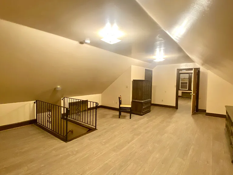 Floor 2 Common Area