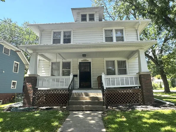 527 N Van Buren St, Iowa City, IA 52245
