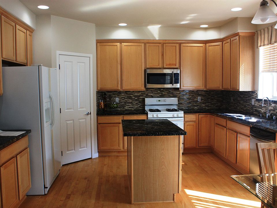 1st image of 20615 37th Pl W