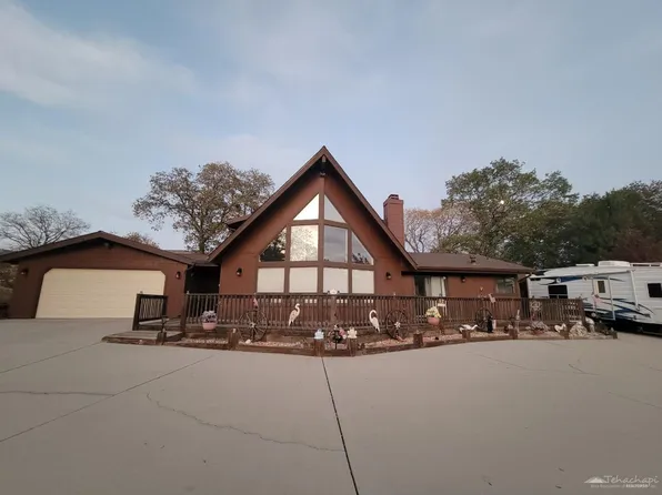 30341 Pinedale Dr, Tehachapi, CA 93561