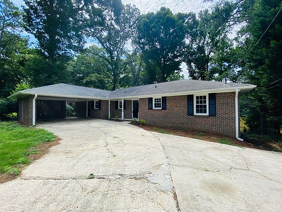 4th image of 33820 Sweetwater Dr