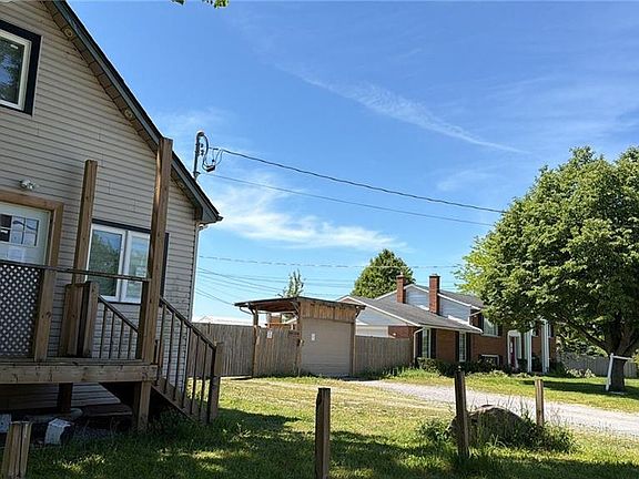 5th image of 1273 Larkin Rd E #1269