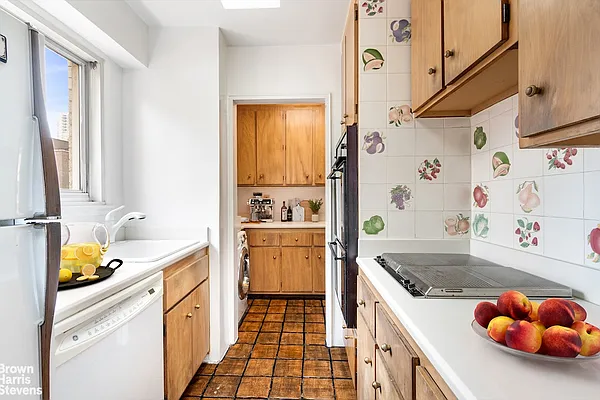 Sold by Brown Harris Stevens | media 5