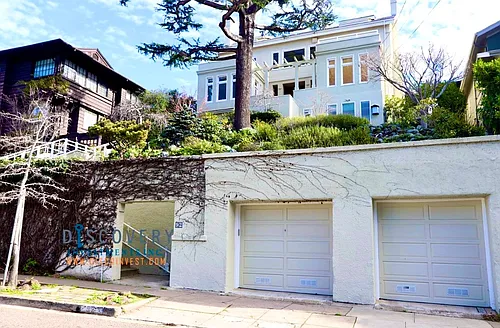 92 Hillcrest Rd Photo 1