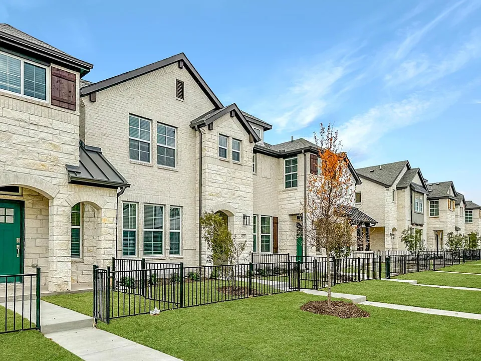 Villas at Bardin