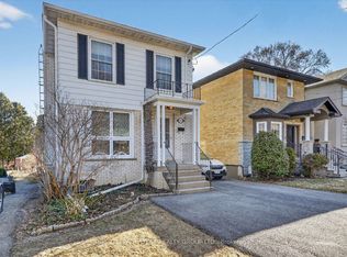 35 Roxaline St, Toronto, ON M9P2Z1