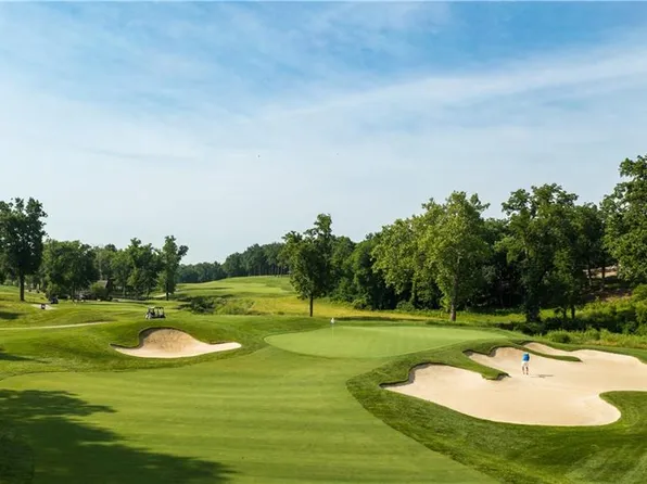 16921 Wallace Way, Belton, MO 64012