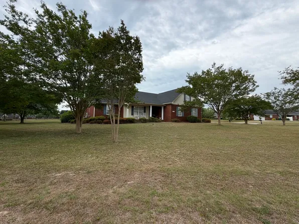 1205 Malone Dr, Sumter, SC 29154
