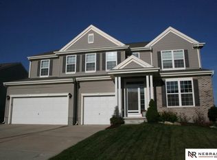 8815 N 157th St, Bennington, NE 68007