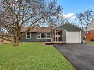 416 S Hart St, Palatine, IL 60067