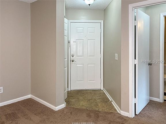 4th image of 102 Forest Cv #102