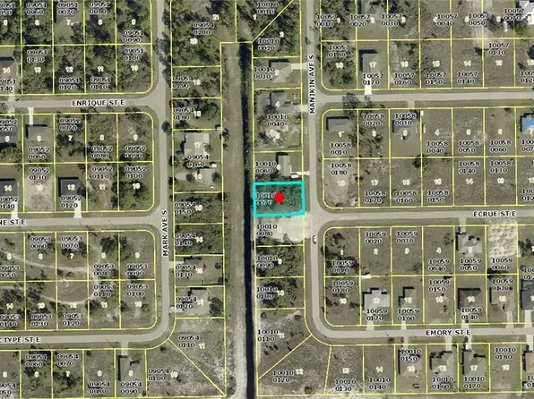 1020 Manikin Ave S, Lehigh Acres, FL 33974