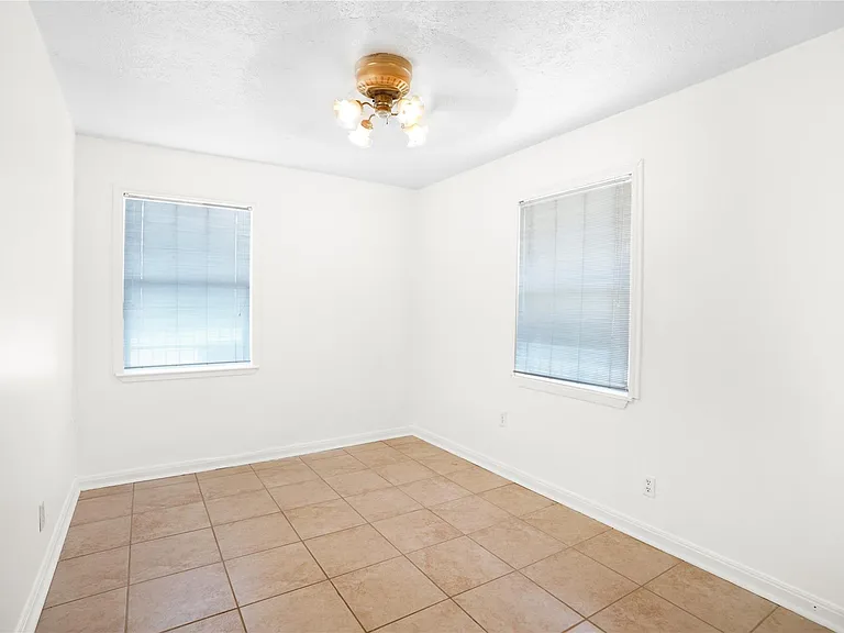 12432 Yancy Dr — Photo 6