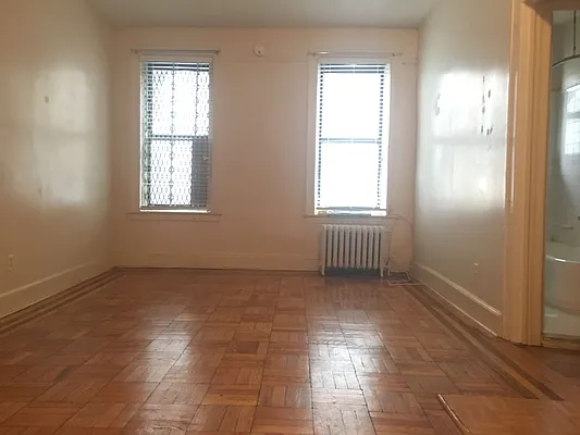 Rented by Lang Realty LLC | media 6