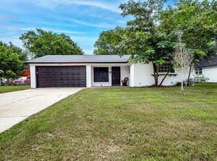313 Lena Ln, Burleson, TX 76028