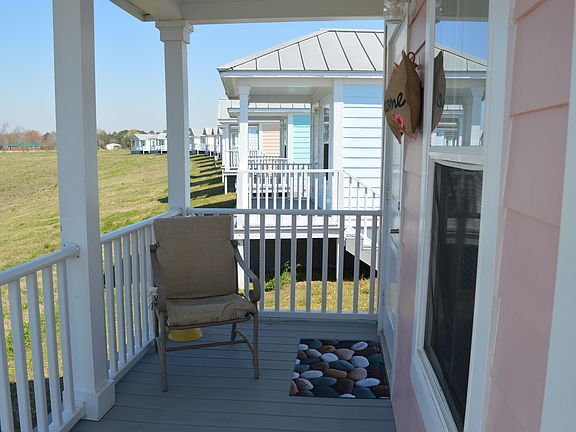 5th image of 138 Willis Lake Dr #138