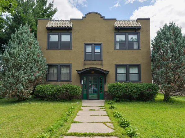 3825 28th Ave S, Minneapolis, MN 55406