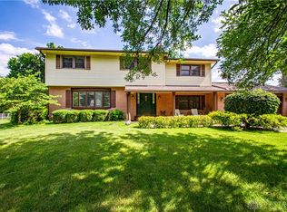 2611 Valdina Dr, Dayton, OH 45434