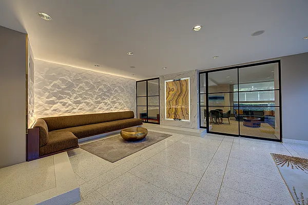 Sold by Benjamin Realty Since 1980 | media 24