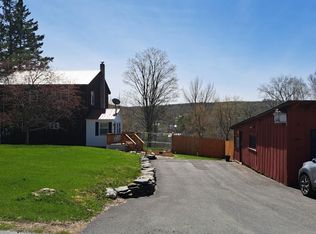 12 Hillside Ave, Barre, VT 05641