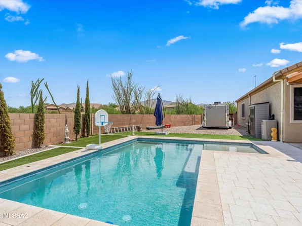 812 S Routh Pl, Vail, AZ 85641