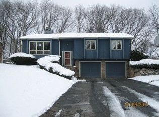 3622 Thornhill Ave, Kalamazoo, MI 49004