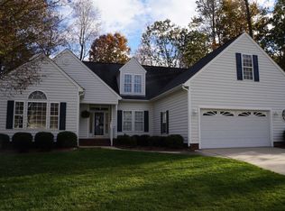 4916 Windmere Chase Dr, Raleigh, NC 27616