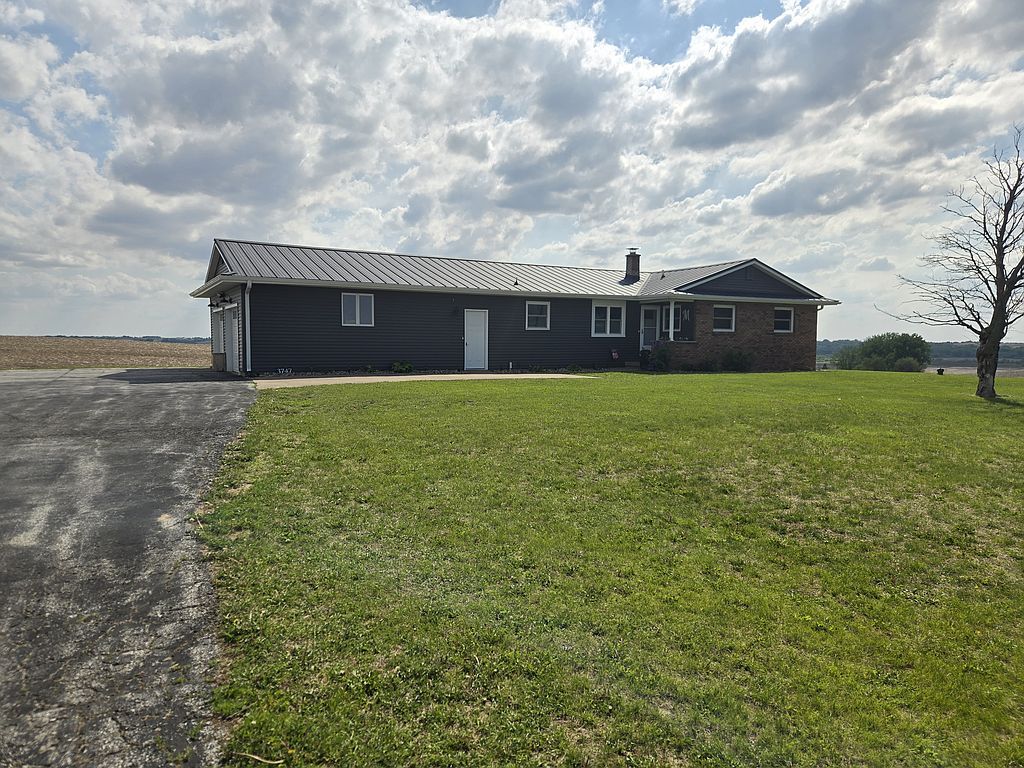 3747 Highway 136 - Property Image