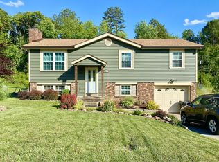 6214 Canoe Ln, Chattanooga, TN 37416