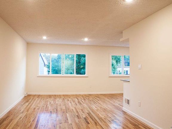 2nd image of 24028 67th Ave