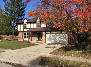 3320 Lantern Ln, Columbus, IN 47203