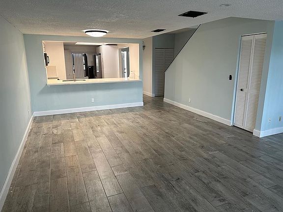 3rd image of 4617 NW 90th Ave