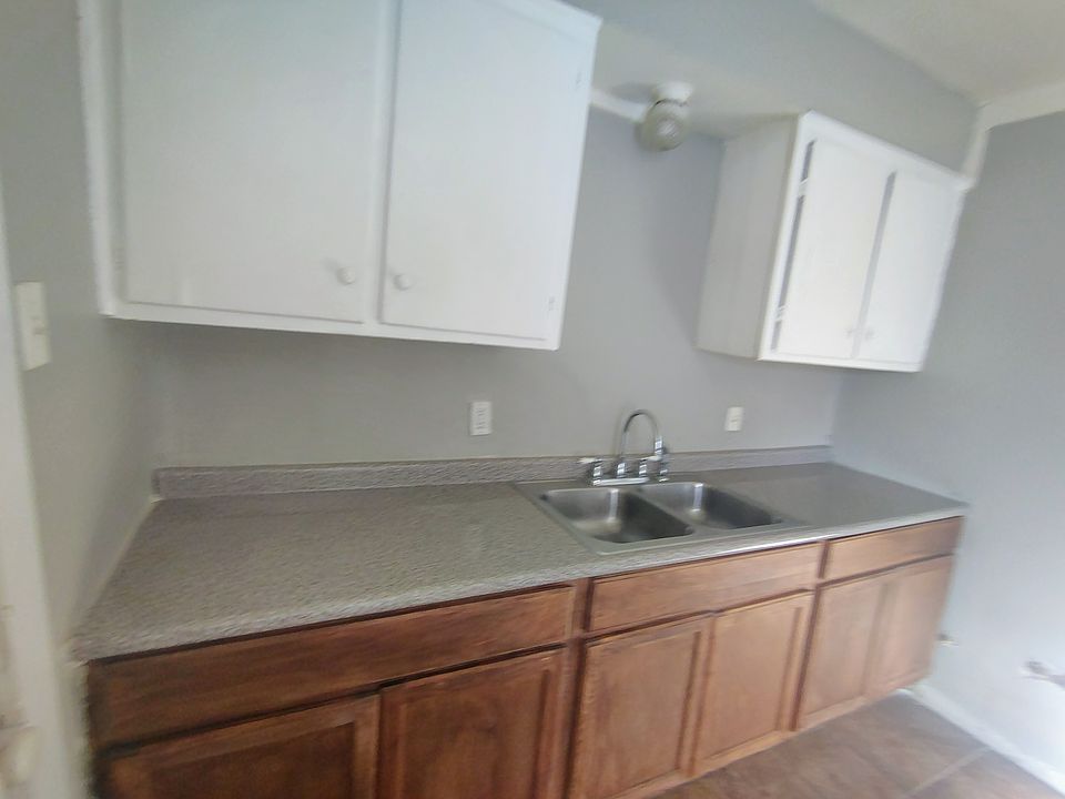 1st image of 2631 Tutwiler Ave