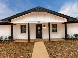 1034 Bob White Rd, Longview, TX 75605