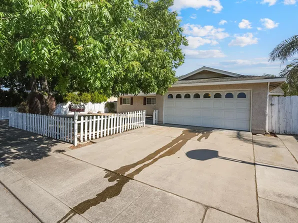 2404 Edmunds Ave, Modesto, CA 95350