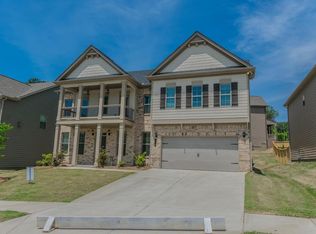 402 Fernstone Dr, Holly Springs, GA 30114