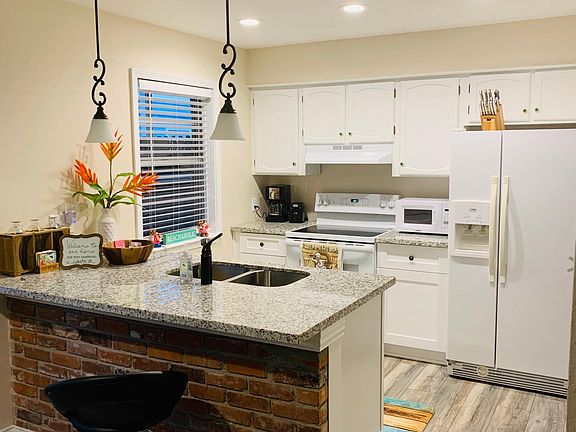 2nd image of 29 San Jacinto Dr #29