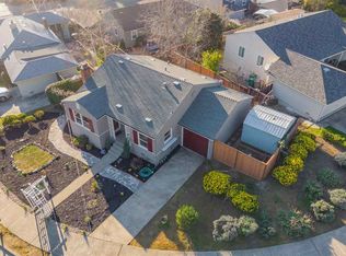 4328 Bermuda Ave, Oakland, CA 94619