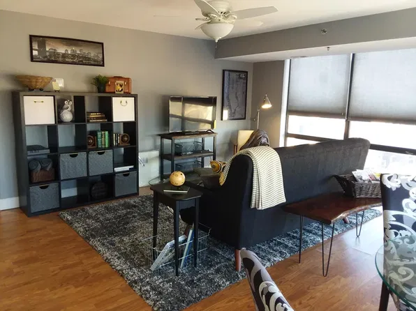 125 SW Jefferson Ave #W16c, Peoria, IL 61602