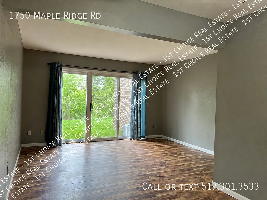 Spacious 2-Story Condo in Haslett - 2-BDR 1.5-BTH — Photo 3