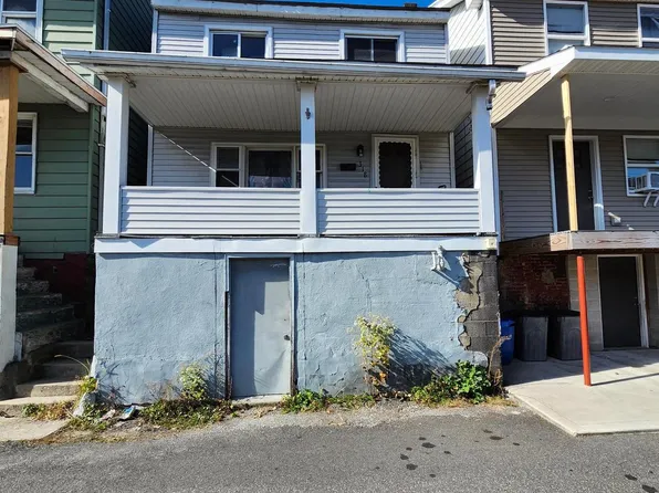 318 N Railroad St, Tamaqua, PA 18252